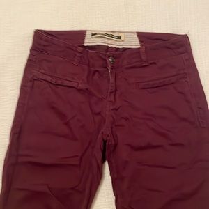 Anthropologie Daughters of the Liberation straight leg pant, maroon, size 6